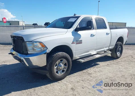 2018 Ram 2500 Slt 4X4 6'4 Box z USA, uszkodzony, nr VIN 3C6UR5DL1JG242616